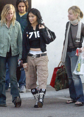 Christina Aguilera pic #900076