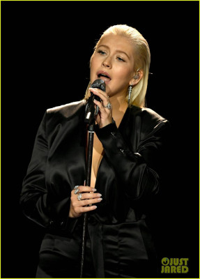 Christina Aguilera pic #1015424