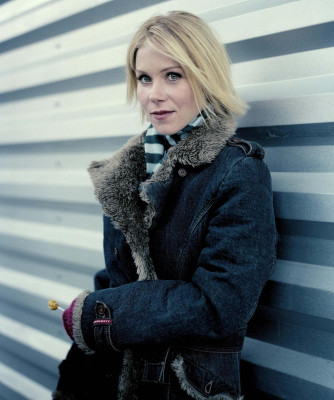 photo 19 in Christina Applegate gallery [id219498] 2009-12-10 00:00:00