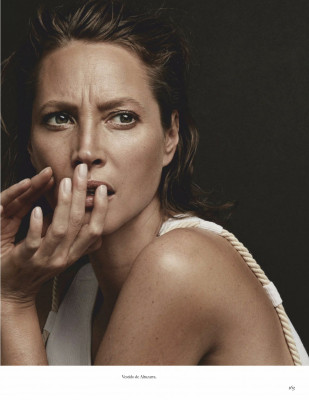 Christy Tulington – Vogue Magazine Mexico May 2019 Issue