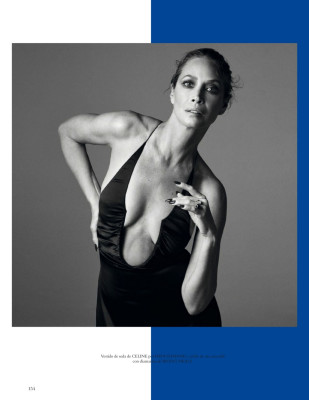 Christy Turlington – Harper’s Bazaar Spain June 2024