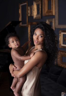 Ciara - Russell Wilson Photoshoot 2018