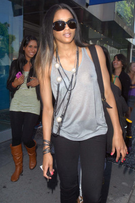 photo 3 in Ciara gallery [id181343] 2009-08-05 00:00:00