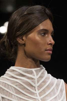 Cindy Bruna pic #998137