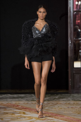 Cindy Bruna pic #1082131