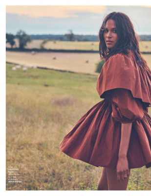 CINDY BRUNA in Elle Magazine, France June 2020
