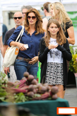 Cindy Crawford pic #647457
