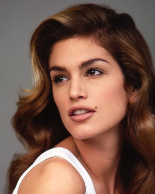 Cindy Crawford — 90s