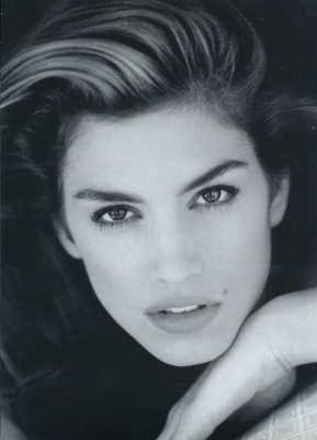 Cindy Crawford pic #726340