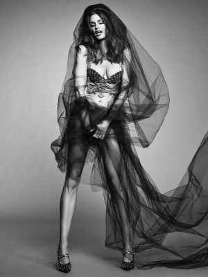 Cindy Crawford by Luigi & Iango for Vogue Brazil // May 2021