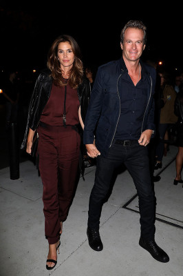 Cindy Crawford pic #994032