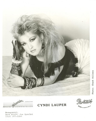 photo 10 in Cindy Lauper gallery [id380969] 2011-04-05 00:00:00