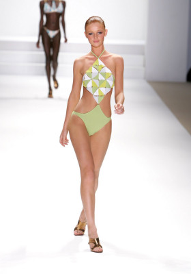 Cintia Dicker pic #465544