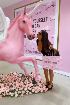 Claudia Romani – Pretty Little Thing Showroom in Miami 03/09/2020