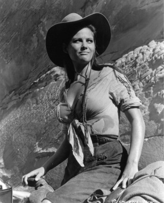 Claudia Cardinale pic #400682