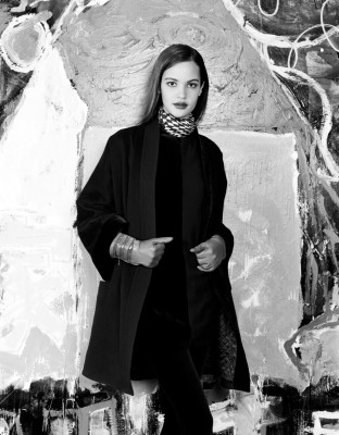Claudia Mason for Versace Fall 1990 by Art Streiber