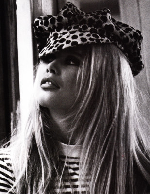 Claudia Schiffer pic #159632