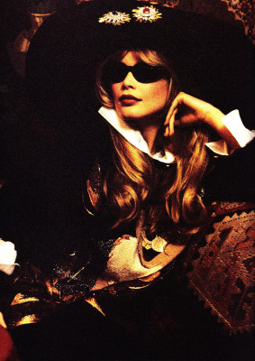 Claudia Schiffer pic #191481