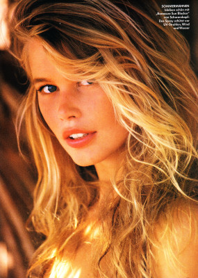 Claudia Schiffer pic #167530