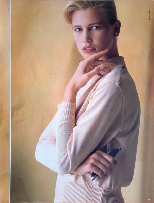 Claudia Schiffer ~ ELLE Spain June 1989 by Michel Perez