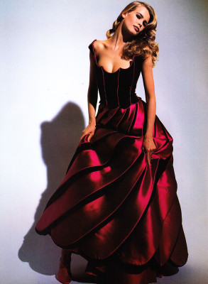Claudia Schiffer pic #172354