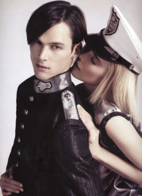 Claudia Schiffer pic #168354