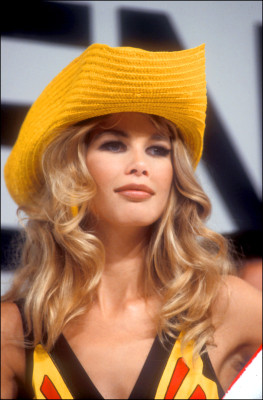 Claudia Schiffer pic #111146