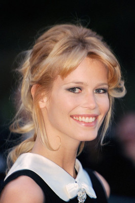 Claudia schiffer