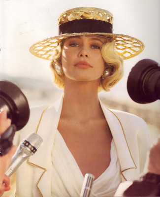 Claudia Schiffer pic #154443