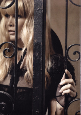 Claudia Schiffer pic #246467