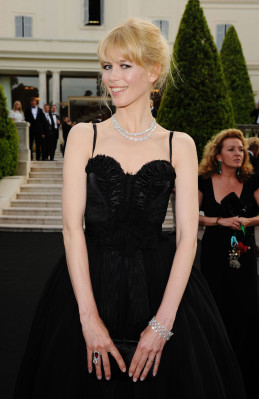 Claudia Schiffer pic #405586