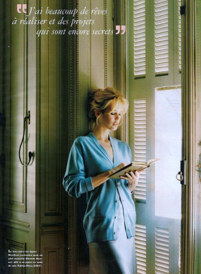 Claudia Schiffer pic #604169