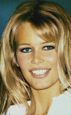 Claudia Schiffer pic #180062