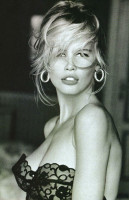 Claudia Schiffer pic #162079