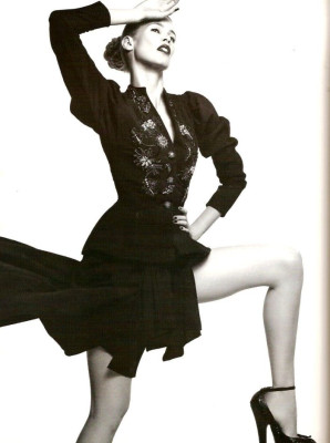 Claudia Schiffer pic #91391