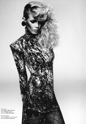 Claudia Schiffer pic #219900