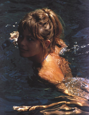Claudia Schiffer pic #162057