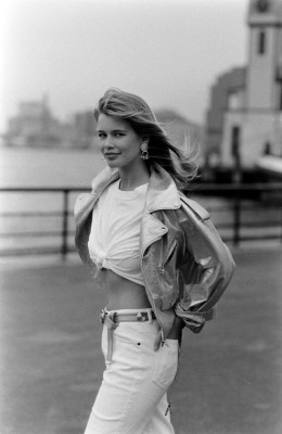 Claudia Schiffer for DKNY resort 1990