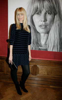 Claudia Schiffer pic #210554