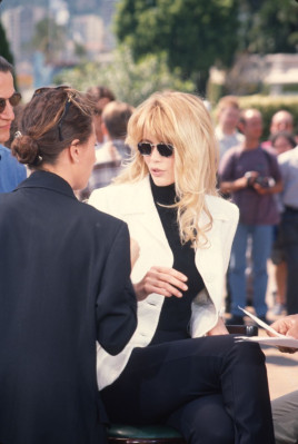 Claudia Schiffer