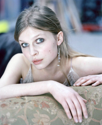 Clemence Poesy pic #247623