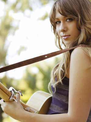 Colbie Caillat pic #595033