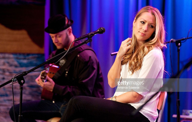 Colbie Caillat pic #923064