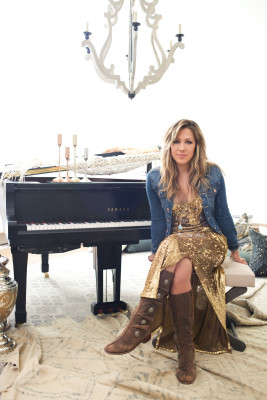 Colbie Caillat pic #858690