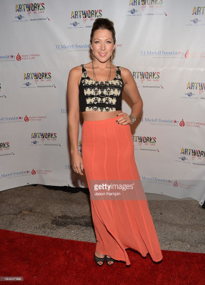 Colbie Caillat - The T.J. Martell Foundation\&#039;s 3rd Annual Artworks For The Cure 