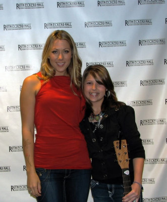 Colbie Caillat pic #854042