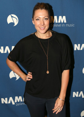 Colbie Caillat pic #795893