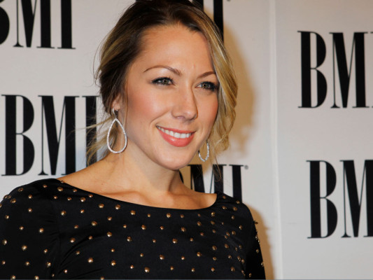 Colbie Caillat pic #595035