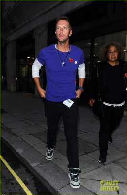Coldplay - BBC Radio 1 11/06/2015