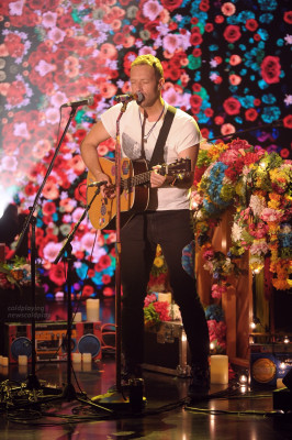 Coldplay - Che Tempo Che Fa in Milan 11/13/2016